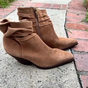 Vince Camuto Nerlinji Suede Slouch Booties NWOT